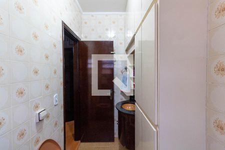 Casa à venda com 317m², 4 quartos e 4 vagasBanheiro da Suíte 1