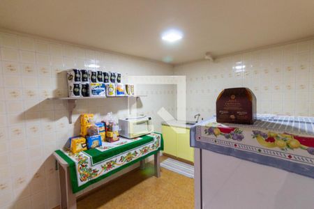 Casa à venda com 317m², 4 quartos e 4 vagasSalão de Festas