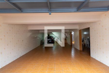 Casa à venda com 317m², 4 quartos e 4 vagasGaragem