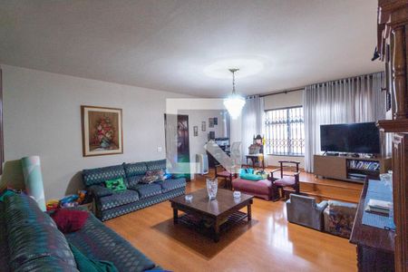 Sala de casa à venda com 4 quartos, 317m² em Cidade Patriarca, São Paulo