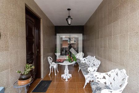 Casa à venda com 317m², 4 quartos e 4 vagasCorredor