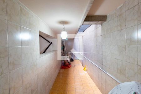 Casa à venda com 317m², 4 quartos e 4 vagasCorredor