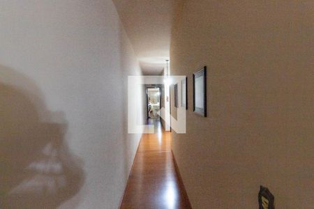 Corredor de casa à venda com 4 quartos, 317m² em Cidade Patriarca, São Paulo