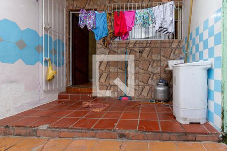 Casa à venda com 102m², 2 quartos e 1 vagaÁrea de Serviço