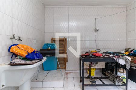 Casa à venda com 102m², 2 quartos e 1 vagaÁrea de Serviço