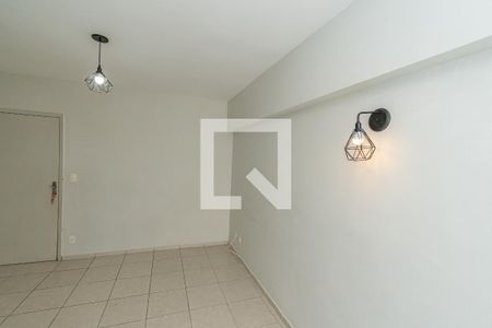 Sala de Estar/Jantar  de apartamento para alugar com 1 quarto, 46m² em Vila Itapura, Campinas