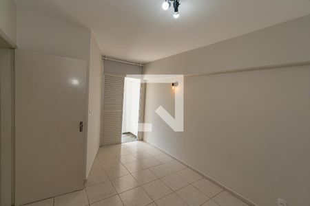 Quarto  de apartamento à venda com 1 quarto, 46m² em Vila Itapura, Campinas