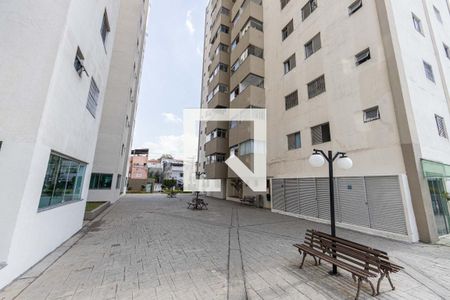 Apartamento para alugar com 72m², 2 quartos e 1 vagaÁrea Comum