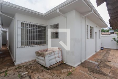 Casa à venda com 250m², 3 quartos e 3 vagasÁrea de Serviço