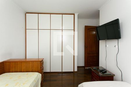 Apartamento à venda com 133m², 3 quartos e 2 vagas Apartamento à venda com 133m², 3 quartos e 2 vagasQuarto 2