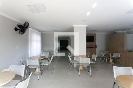 Apartamento à venda com 133m², 3 quartos e 2 vagas Apartamento à venda com 133m², 3 quartos e 2 vagasÁrea comum - Salão de festas