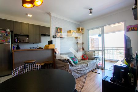 Sala de apartamento à venda com 2 quartos, 61m² em Vila Apiaí, Santo André