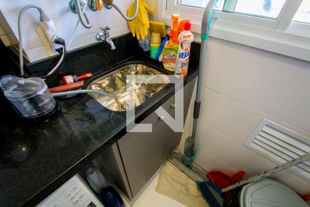 Apartamento à venda com 61m², 2 quartos e 1 vaga Apartamento à venda com 61m², 2 quartos e 1 vagaCozinha/Área de serviço