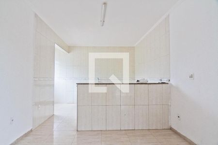 Sala de casa para alugar com 2 quartos, 150m² em Jaraguá, São Paulo