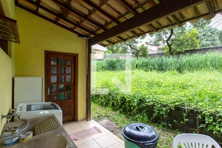 Casa à venda com 1200m², 4 quartos e 5 vagas Casa à venda com 1200m², 4 quartos e 5 vagasÁrea de Serviço