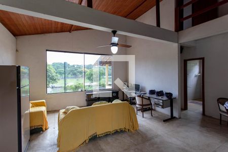 Casa à venda com 1200m², 4 quartos e 5 vagas Casa à venda com 1200m², 4 quartos e 5 vagasSala de Estar