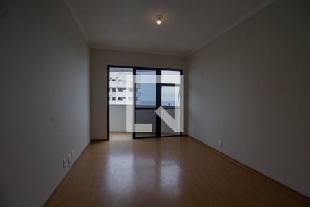 Apartamento à venda com 76m², 2 quartos e 2 vagasSala 