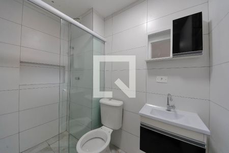 Banheiro de apartamento para alugar com 1 quarto, 36m² em Vila Lucia, São Paulo