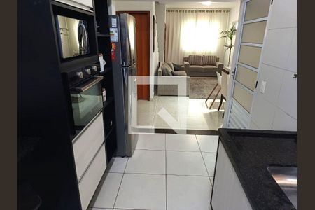 Casa à venda com 3 quartos, 105m² em Jardim Fernandes, São Paulo