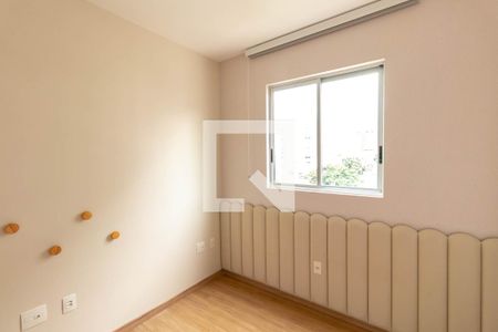 Quarto 1 de apartamento para alugar com 4 quartos, 120m² em Caiçaras, Belo Horizonte
