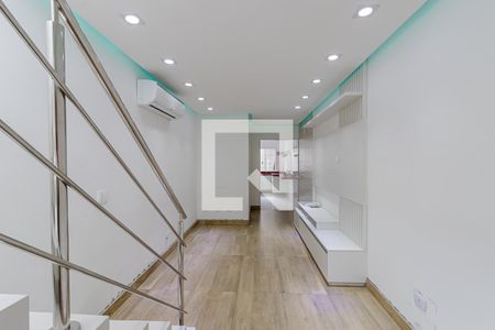 Sala de casa para alugar com 3 quartos, 100m² em Cursino, São Paulo