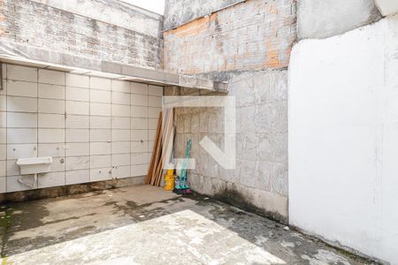 Casa para alugar com 100m², 3 quartos e 2 vagasÁrea de Serviço - Quintal