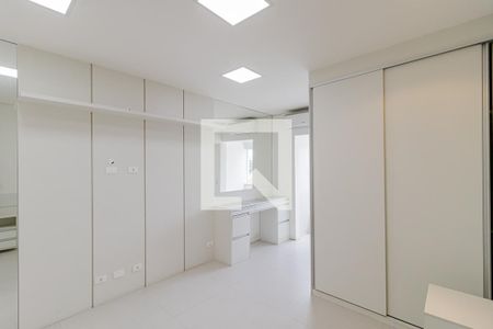 Casa para alugar com 100m², 3 quartos e 2 vagasSuíte 1