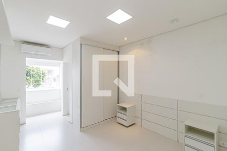 Suíte 1 de casa para alugar com 3 quartos, 100m² em Cursino, São Paulo