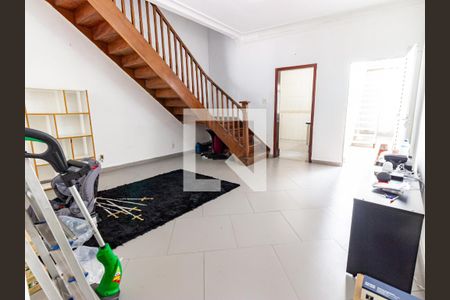 Sala de casa à venda com 2 quartos, 160m² em Cambuci, São Paulo