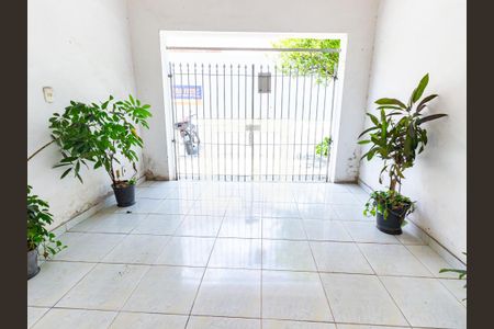 Casa à venda com 160m², 2 quartos e 1 vaga Casa à venda com 160m², 2 quartos e 1 vagaGaragem