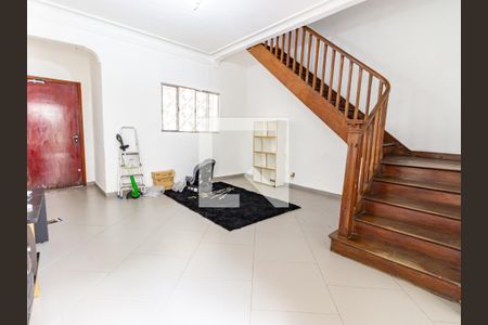 Casa à venda com 160m², 2 quartos e 1 vaga Casa à venda com 160m², 2 quartos e 1 vagaSala