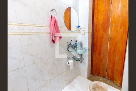 Casa à venda com 160m², 2 quartos e 1 vaga Casa à venda com 160m², 2 quartos e 1 vagaBanheiro da Suíte