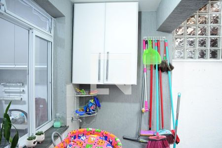 Casa de condomínio à venda com 112m², 2 quartos e 1 vagaQuintal