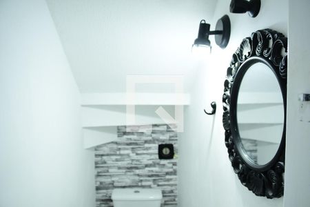 Lavabo de casa de condomínio para alugar com 2 quartos, 112m² em Jardim Belizário, Cotia
