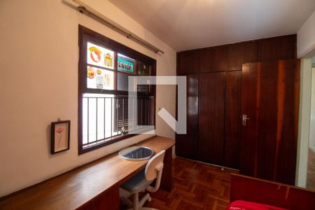 Casa à venda com 168m², 4 quartos e 2 vagasQuarto 2