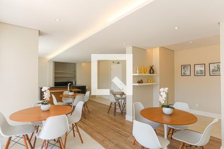 Apartamento para alugar com 60m², 2 quartos e 1 vaga Apartamento para alugar com 60m², 2 quartos e 1 vagaÁrea comum - Salão de festas