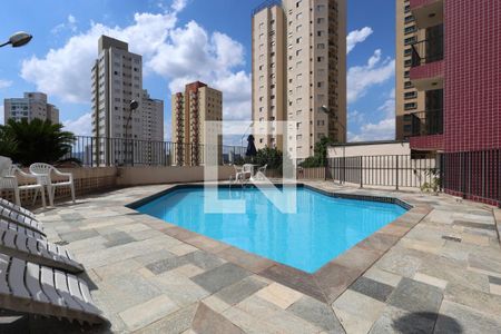 Apartamento à venda com 112m², 3 quartos e 2 vagasÁrea comum - Piscina