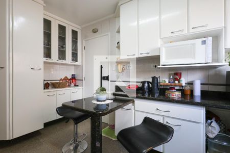 Apartamento à venda com 112m², 3 quartos e 2 vagasCozinha