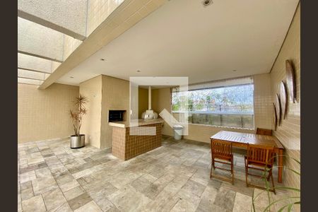 Apartamento à venda com 98m², 3 quartos e 2 vagasChurrasqueira