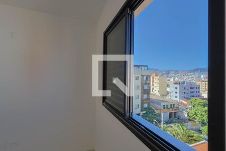 Quarto 1 de apartamento à venda com 3 quartos, 173m² em Sagrada Família, Belo Horizonte
