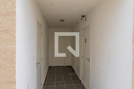 Apartamento para alugar com 39m², 2 quartos e 1 vaga Apartamento para alugar com 39m², 2 quartos e 1 vagaÁrea comum - Salão de festas