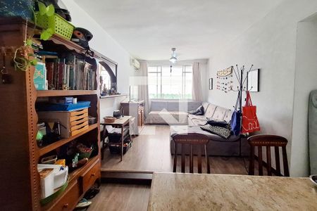 Sala de apartamento à venda com 2 quartos, 72m² em Santa Rosa, Niterói