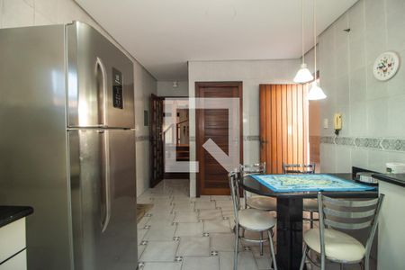 Casa à venda com 363m², 5 quartos e 2 vagasCozinha