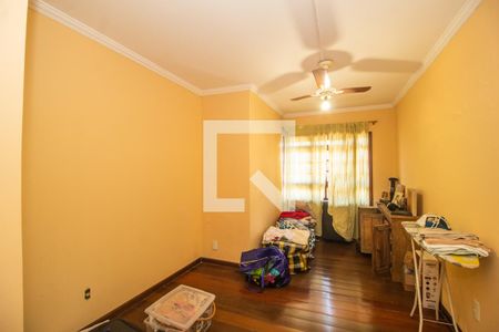 Casa à venda com 363m², 5 quartos e 2 vagasQuarto