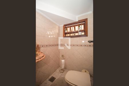 Casa à venda com 363m², 5 quartos e 2 vagasLavabo