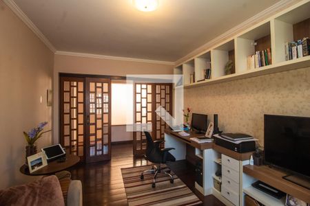 Casa à venda com 363m², 5 quartos e 2 vagasQuarto