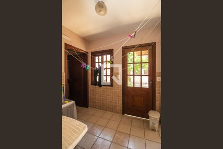 Casa à venda com 363m², 5 quartos e 2 vagasÁrea de Serviço