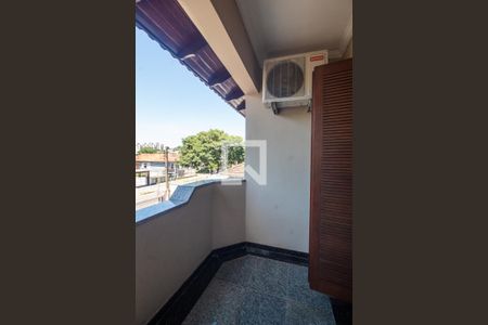 Casa à venda com 363m², 5 quartos e 2 vagasVaranda