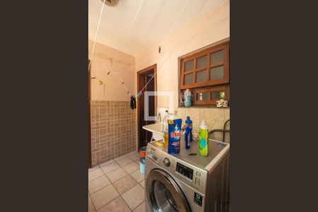 Casa à venda com 363m², 5 quartos e 2 vagasÁrea de Serviço