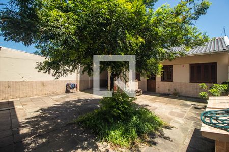 Casa à venda com 363m², 5 quartos e 2 vagasQuintal